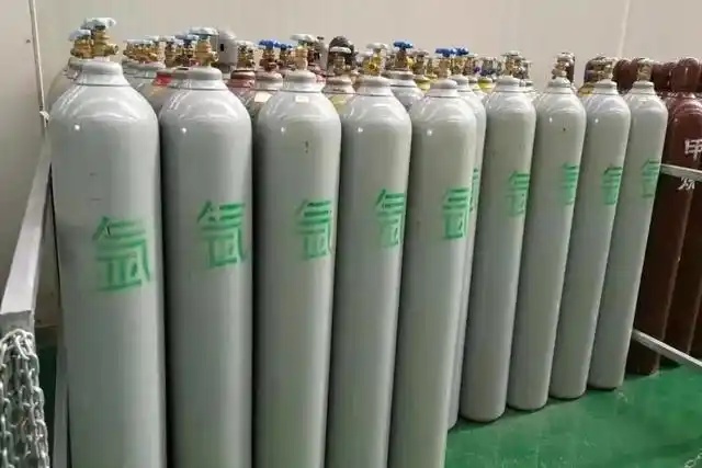 銀川永隆氣體有限公司|寧夏永隆氣體公司｜銀川氧氣銷(xiāo)售公司｜銀川氮?dú)怃N(xiāo)售公司|銀川干冰銷(xiāo)售公司｜銀川二氧化碳銷(xiāo)售公司｜銀川氫氣銷(xiāo)售公司｜寧夏氧氣銷(xiāo)售公司｜寧夏氮?dú)怃N(xiāo)售公司|寧夏干冰銷(xiāo)售公司｜寧夏二氧化碳銷(xiāo)售公司｜寧夏氫氣銷(xiāo)售公司